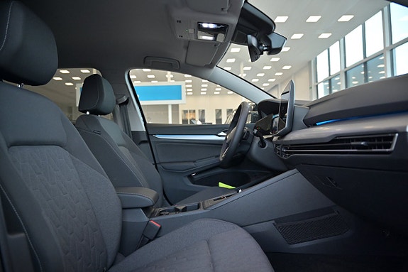 Volkswagen Golf I 21 of 25
