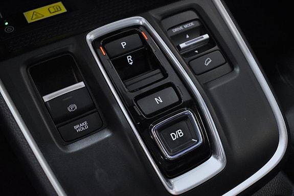 Honda CR-V 12 of 27