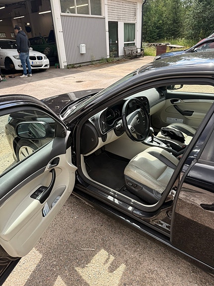 Saab 9-3 7 of 11