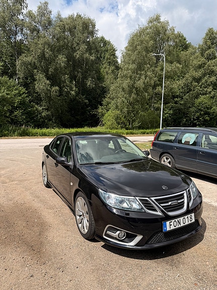 Saab 9-3 2 of 5