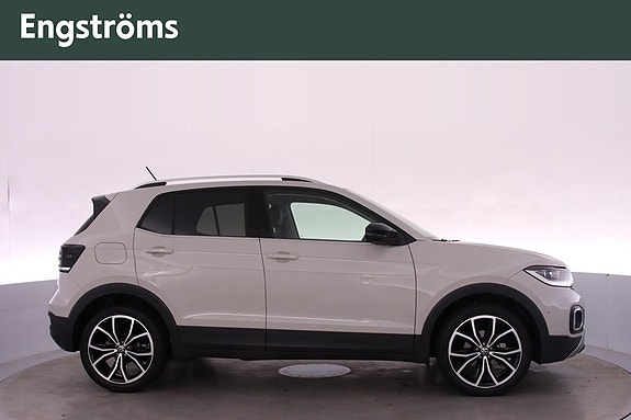 Volkswagen T-Cross 2 of 17