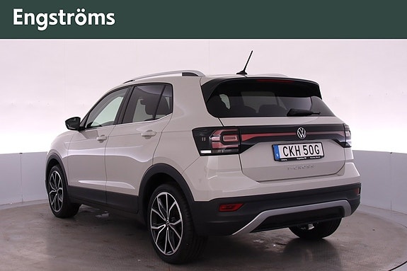 Volkswagen T-Cross 4 of 17