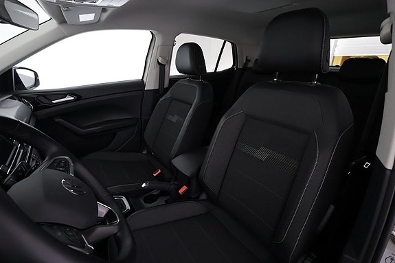 Volkswagen T-Cross 14 of 17