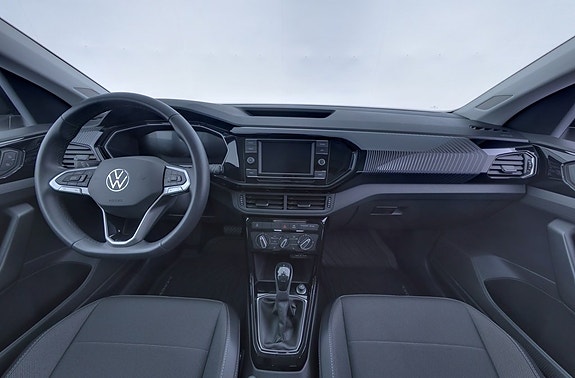 Volkswagen T-Cross 7 of 17