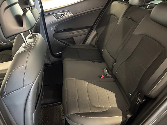 Kia Sportage 7 of 12