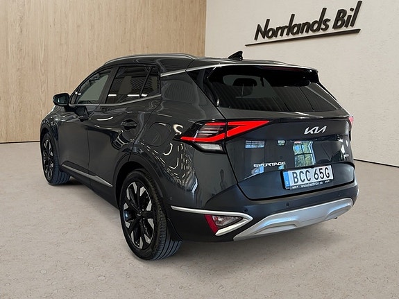 Kia Sportage 3 of 5