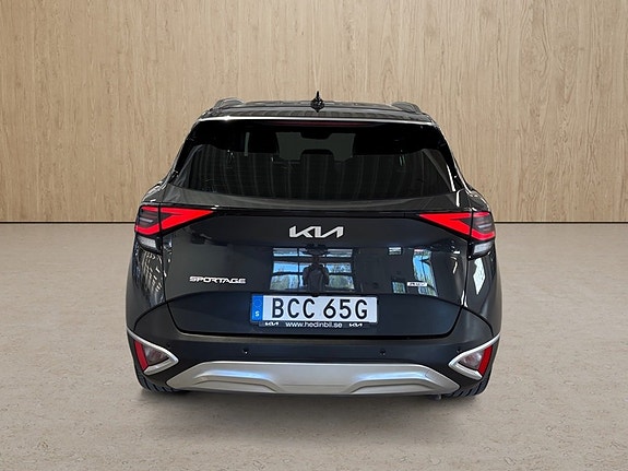 Kia Sportage 12 of 12