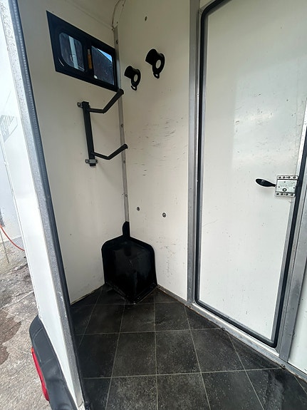 Equi-Trek Sonic 11 of 12