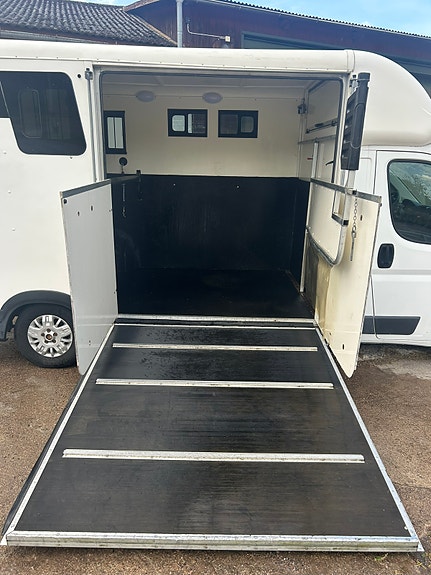 Equi-Trek Sonic 9 of 12