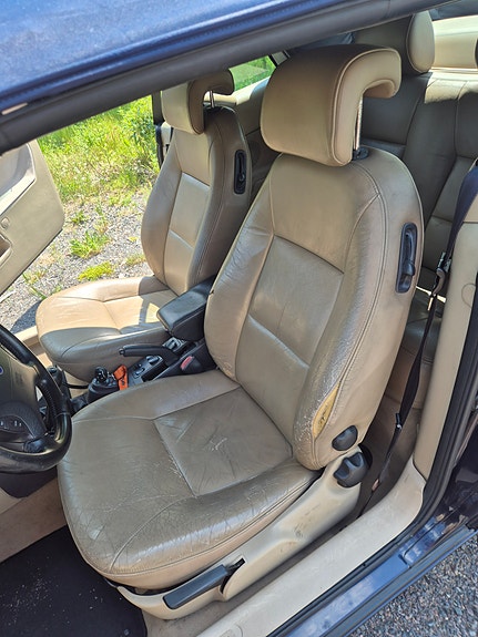 Saab 9-3 4 of 5