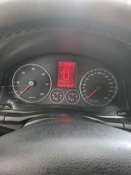Volkswagen Golf V 4 of 7