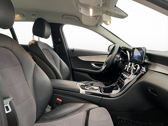 Mercedes-Benz C200 d 8 of 30