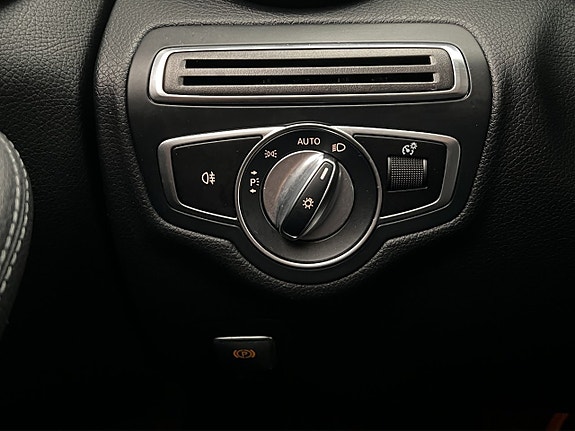 Mercedes-Benz C200 d 27 of 30