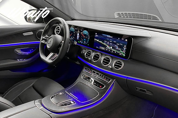 Mercedes-Benz E300 e 12 of 19