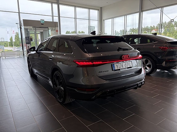 Audi A6 2 of 5