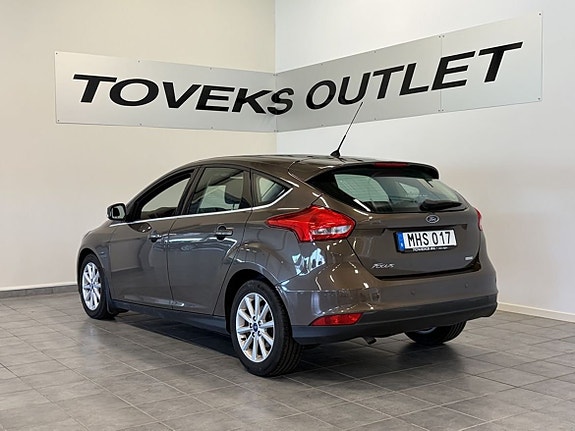 Ford Focus 4 of 5