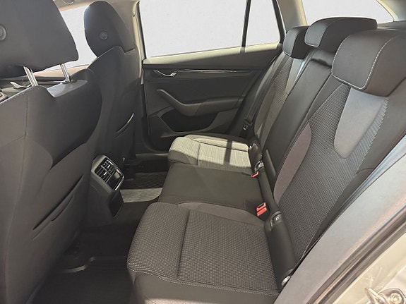 Skoda Octavia 13 of 20