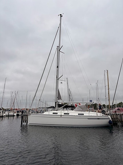 Bavaria 32 cruiser — View photo 1
