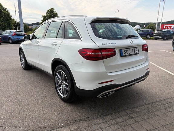 Mercedes-Benz GLC220 d 4 of 5