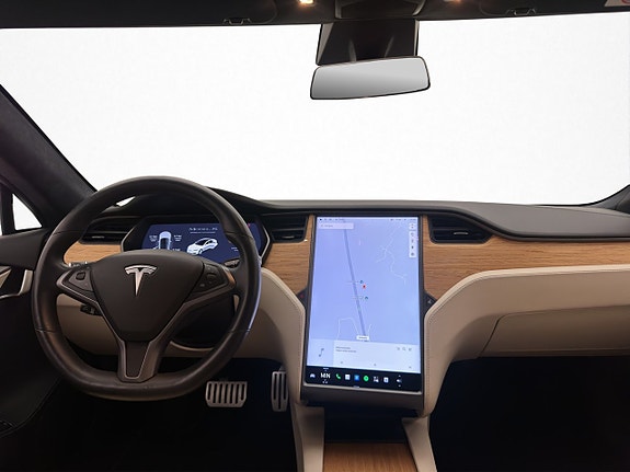 Tesla Model S 14 of 30