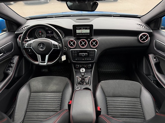 Mercedes-Benz A200 19 of 28