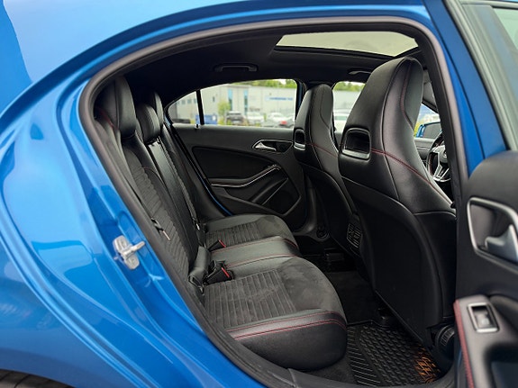 Mercedes-Benz A200 15 of 28