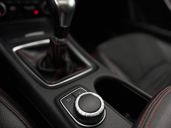 Mercedes-Benz A200 23 of 28