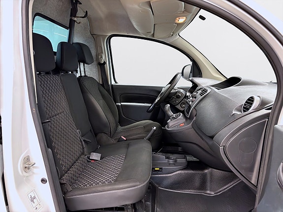 Renault Kangoo Express 13 of 13