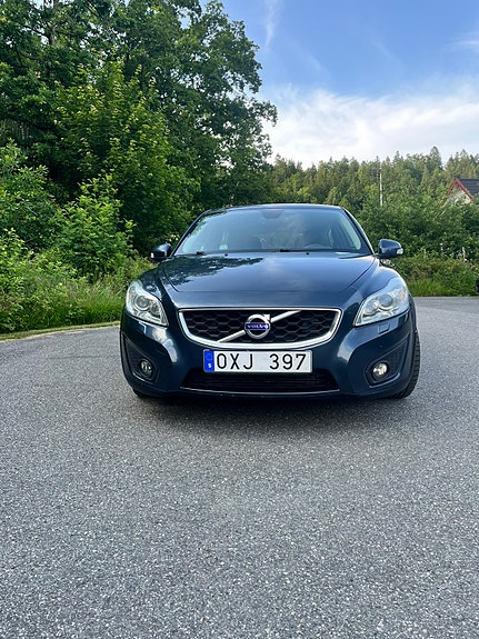 Volvo C30 3 of 5