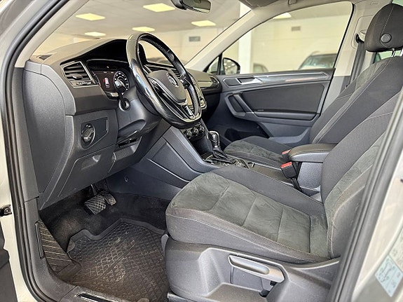 Volkswagen Tiguan 7 of 23
