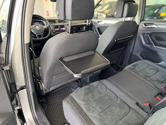 Volkswagen Tiguan 14 of 23