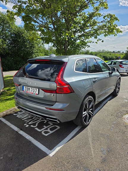 Volvo XC60 3 of 5