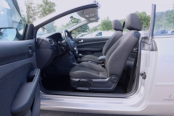 Ford Focus CC 14 of 14