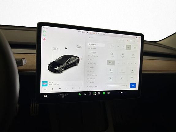 Tesla Model 3 23 of 30