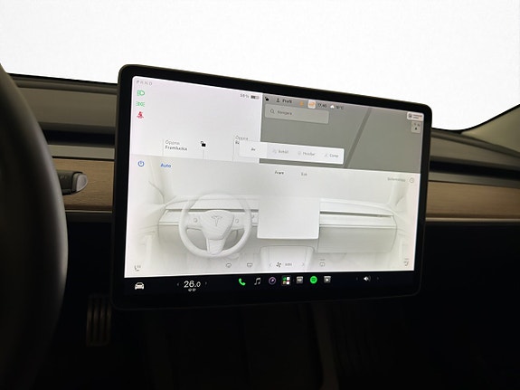 Tesla Model 3 20 of 30