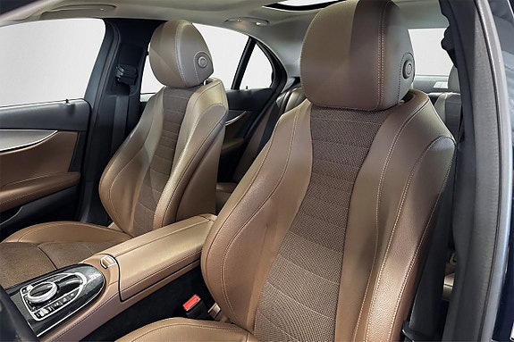 Mercedes-Benz E220 10 of 24