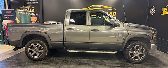 Dodge RAM 1500 13 of 23