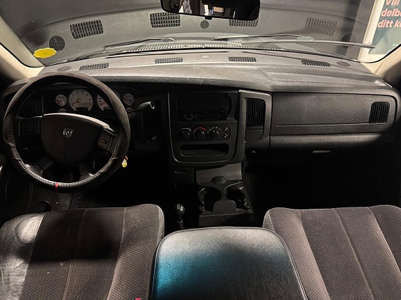 Dodge RAM 1500 20 of 23