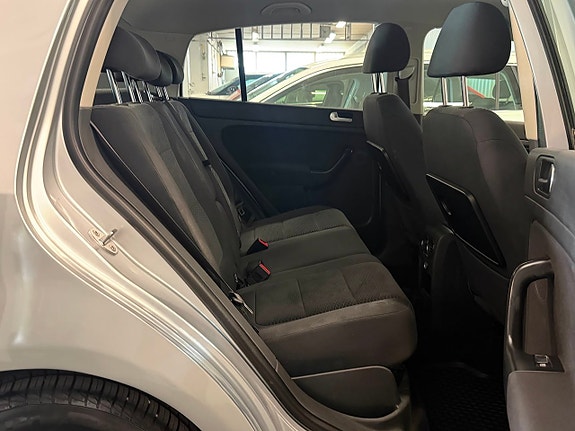 Volkswagen Golf Plus 18 of 24