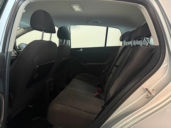 Volkswagen Golf Plus 17 of 24