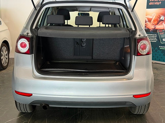 Volkswagen Golf Plus 24 of 24