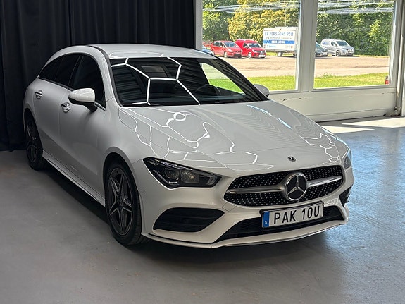 Mercedes-Benz CLA200 d 2 of 5