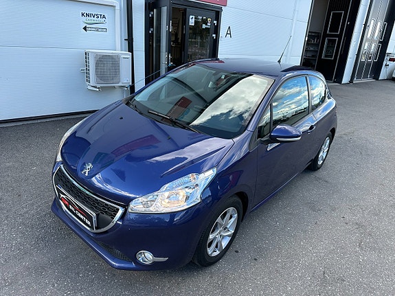 Peugeot 208 17 of 18
