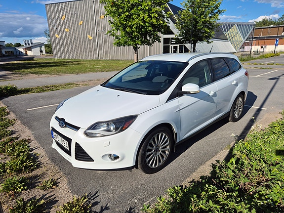 Ford Focus 5 of 11