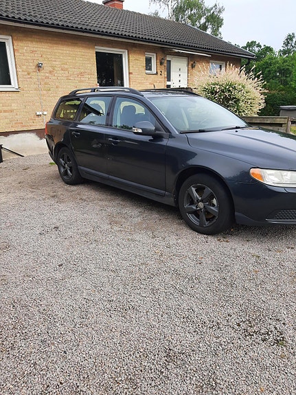 Volvo V70 4 of 4