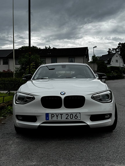 BMW 116i 13 of 13