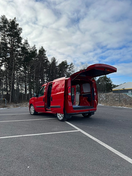 Fiat Doblo 3 of 5