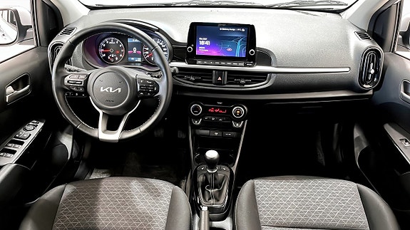 Kia Picanto 7 of 19