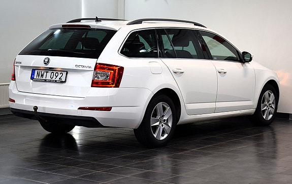 Skoda Octavia 6 of 23