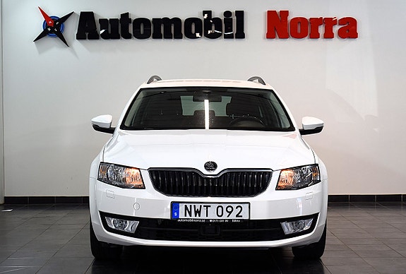 Skoda Octavia 3 of 5